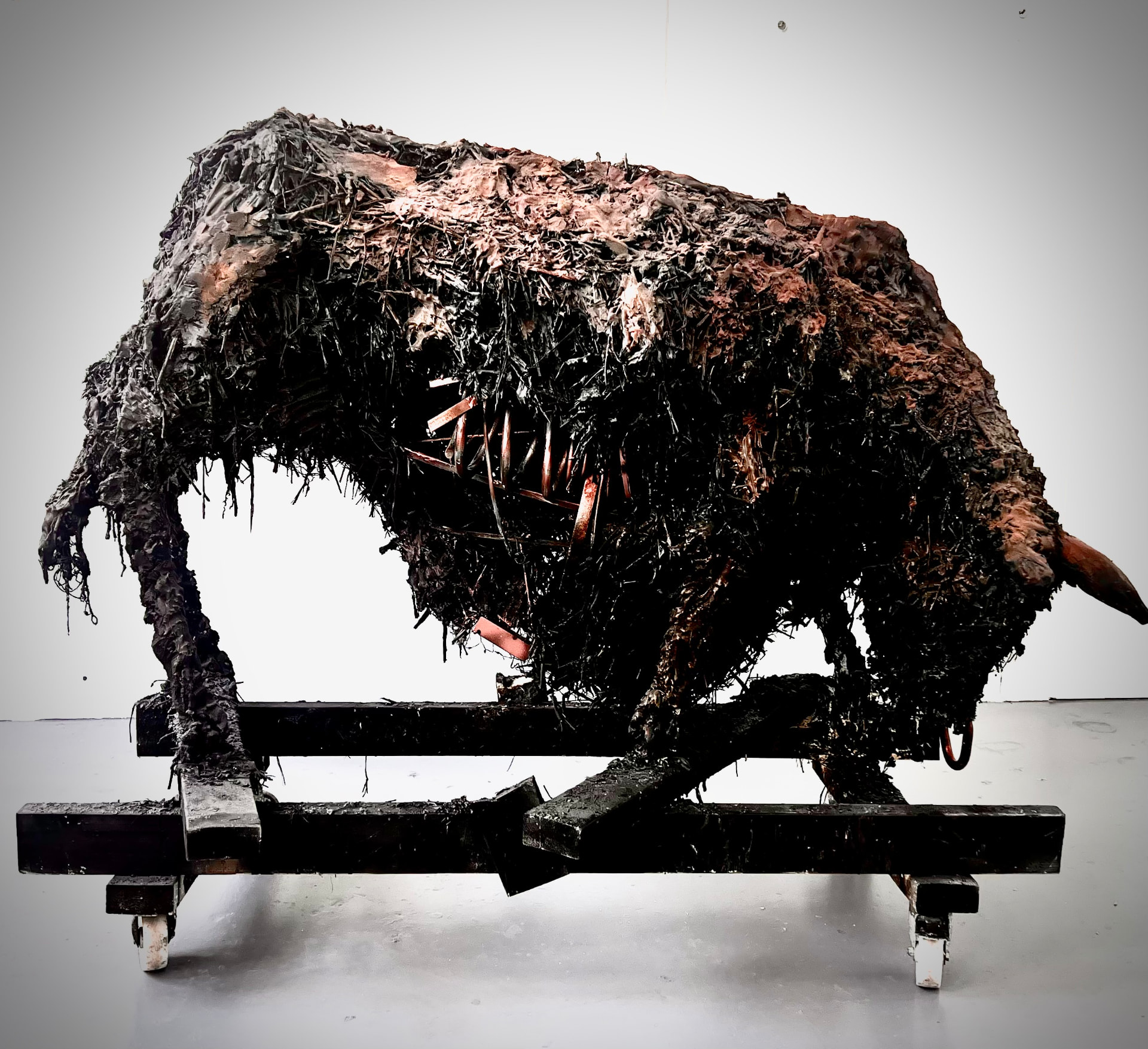 Valiente, a bull sculpture by Amanda Castro